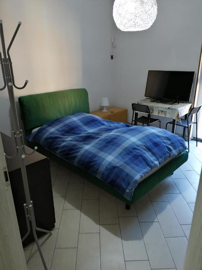 Emily'S Rooms "Villa Romana" Cir17067 デセンツァーノ・デル・ガルダ エクステリア 写真